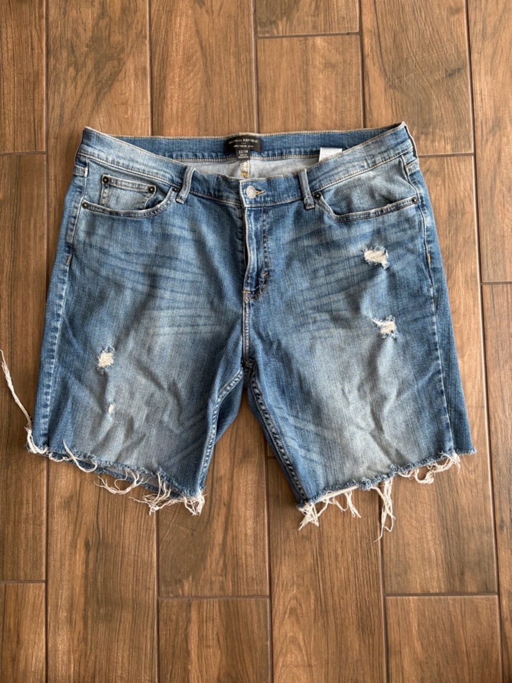 Banana Republic Distressed Girlfriend Jean Shorts in Light Blue Color